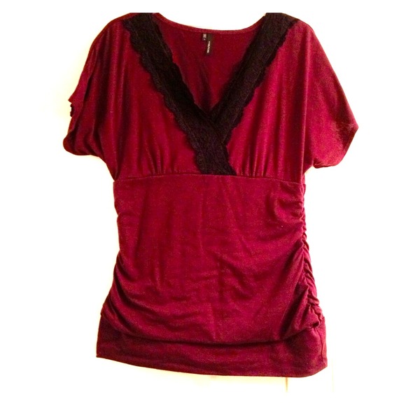 Tops - ✂Reduced✂Purple w/ black lace accent