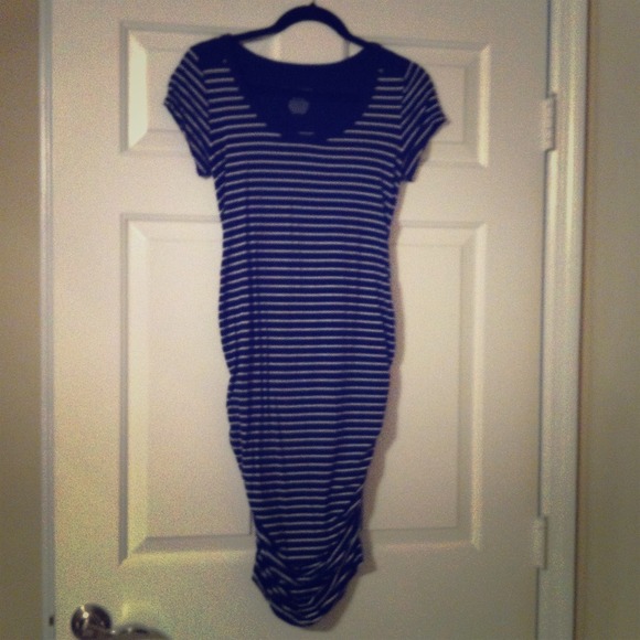 🌟🌟TRADED🌟🌟Cute Maternity dress!