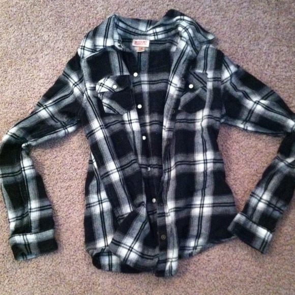 Black and White flannel