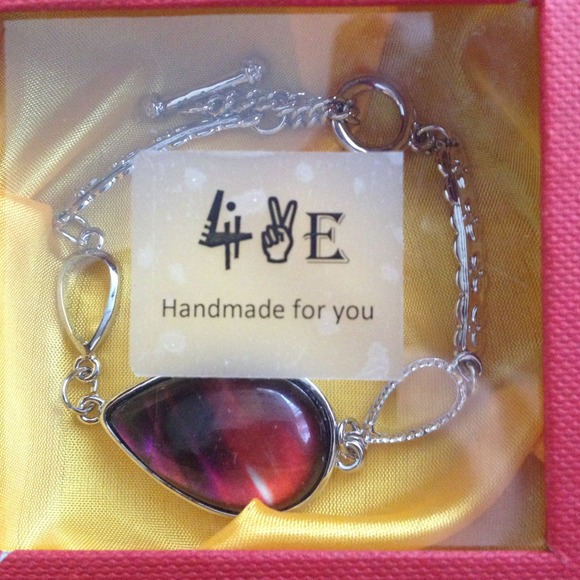 Bracelet - Picture 3 of 3