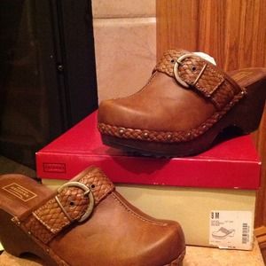 Size 8 Leather Arizona Clogs