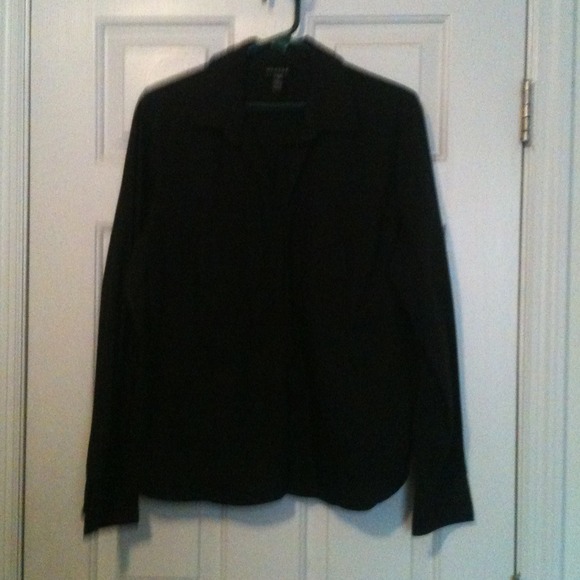 🔆 Traded @cjay0528 🔆Black dress shirt