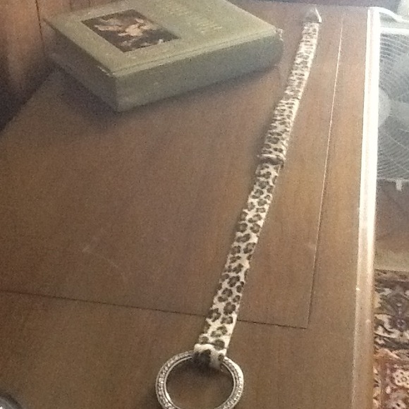 Beautiful leopard print belt. Genuine leather! main image 4