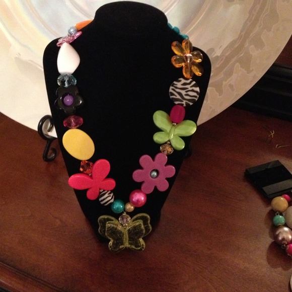 Cute chunky necklace