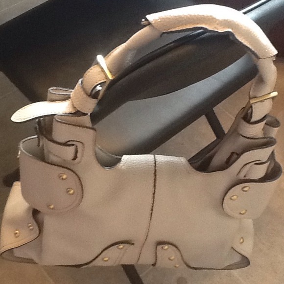 STYLESNOB Handbag. Lightly used**^^ REDUCED**^^ - Picture 3 of 3