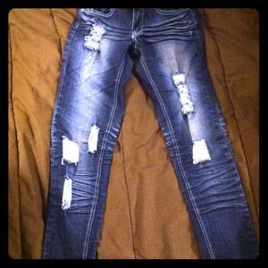 Sold ✨ Skinny jeans