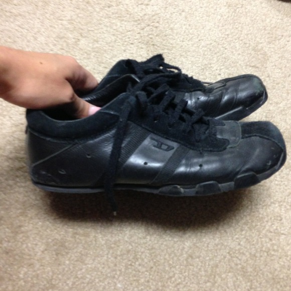 Diesel shoes.  Sold!!!!