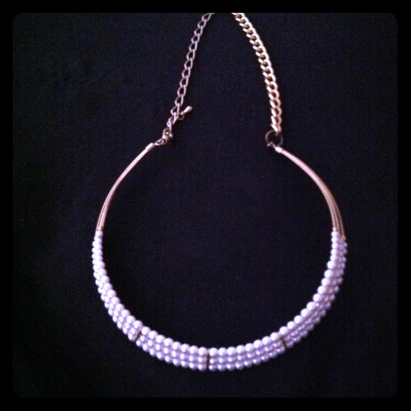 SOLD!! Gold plated faux pearl necklace/choker