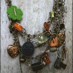 NWT!! One-of-a-kind! "Feeling Lucky" necklace