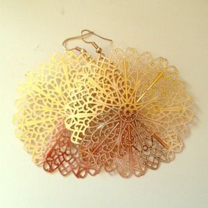 Beautiful gold earrings