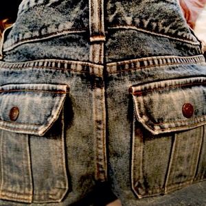 Denim - Butt Enhancing Booty Jeans Med Wash Pocket Zipper Denim - Butt Enhancing Booty Jeans Med Wash Pocket Zipper