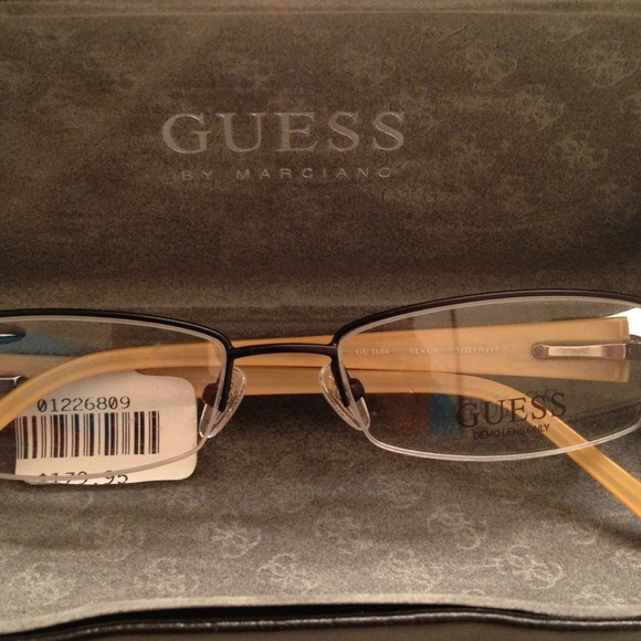 Female Guess frames