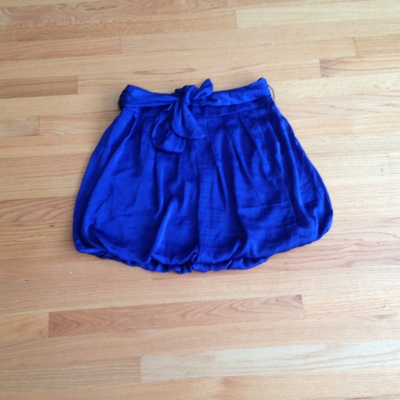 🔥REDUCED🔥NWOT Blue Bubble Dress
