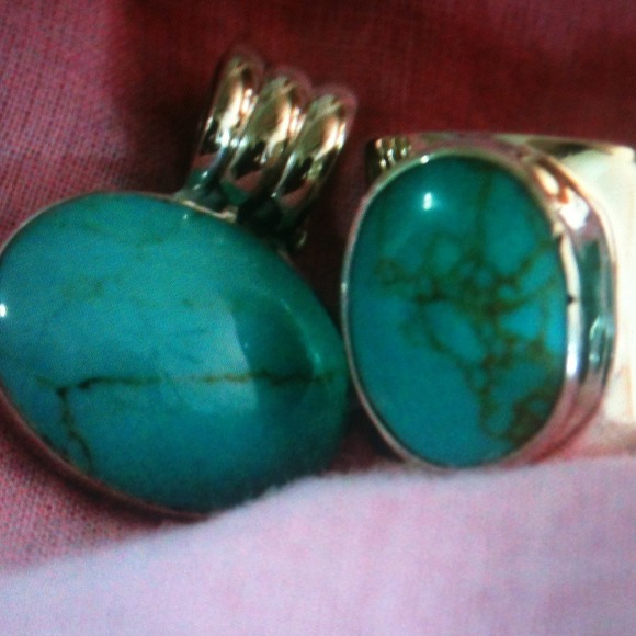 Sterling Silver Turquoise Set Ring Pendant Earring - Picture 4 of 4