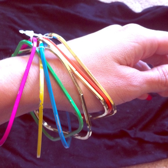 Multi color square bangles