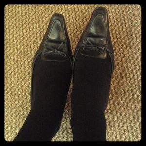 Ann Taylor Cinderella pumps