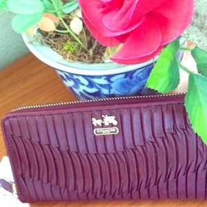 Coach wallet