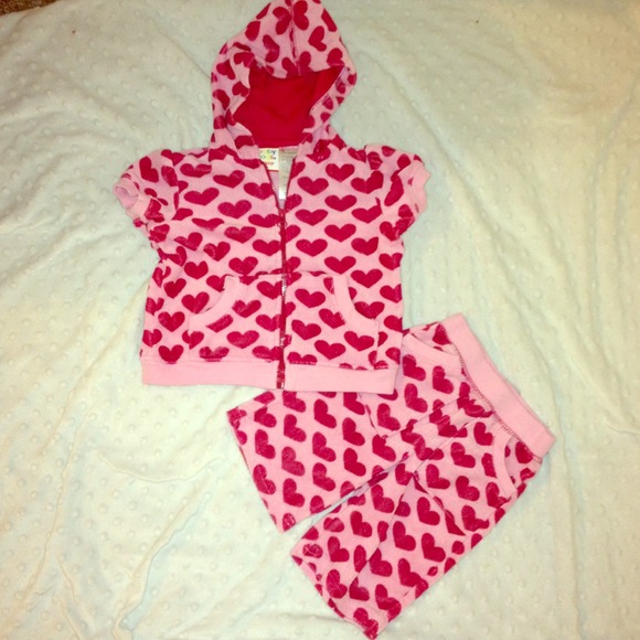 3-6 month short & jacket set hearts💕💗