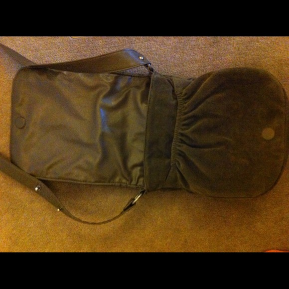 Over the shoulder bag - Picture 3 of 3