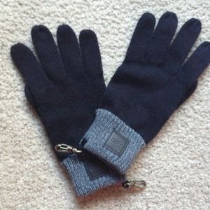🎉📦SOLD📦🎉 Obey gloves