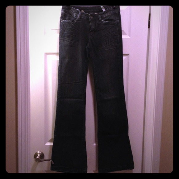🚫🚫BCBG Dressy jeans🚫🚫SOLD