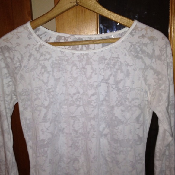 Athleta top