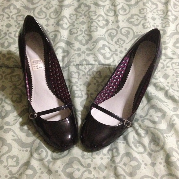 Mary Jane Pumps