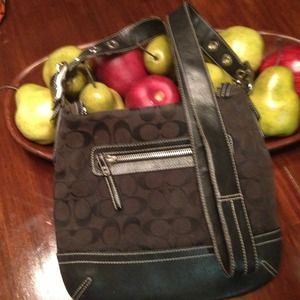 Coach shoulder/ Crossbody