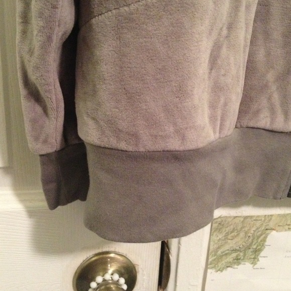 Soft gray jacket. - Picture 3 of 3