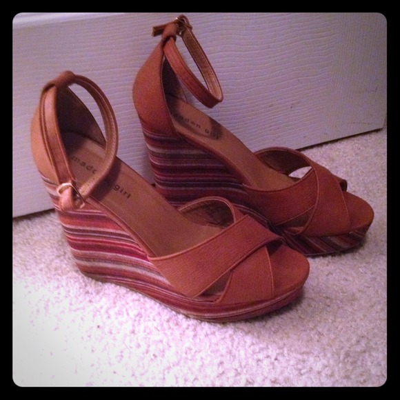 Wedge shoe