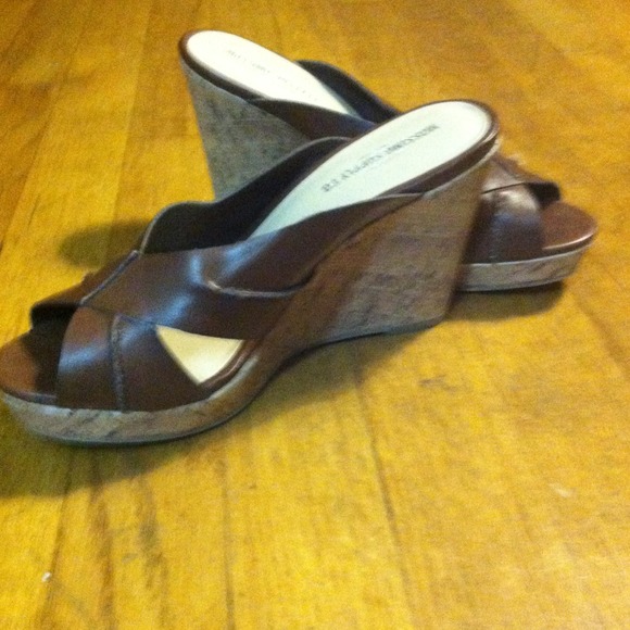 Brown wedges