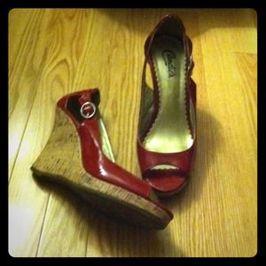 Red Candies open toe wedges