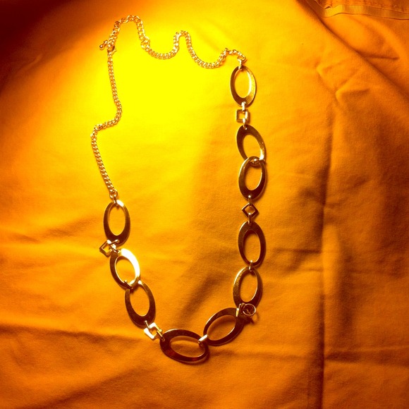 Party jewelry necklace
