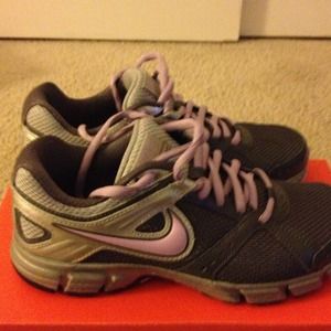 Purple Gray Nikes never worn.....😍Reduced today😍