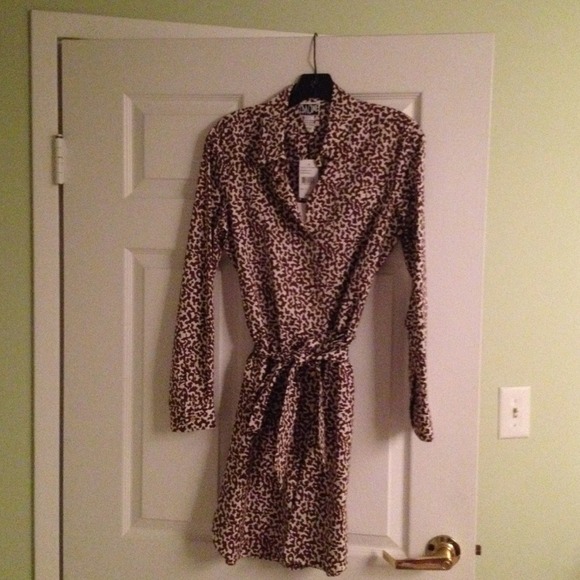 Diane von Furstenburg Dresses & Skirts - JUST REDUCED! Diane by Diane von Furstenburg dress