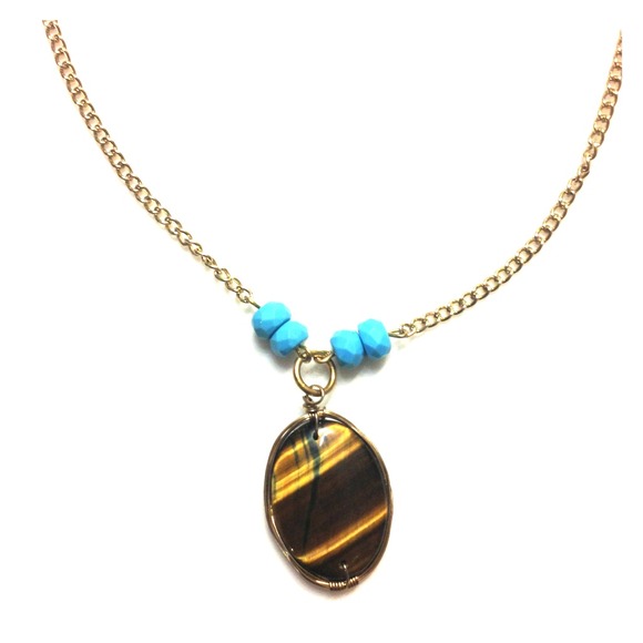 Express necklace