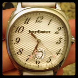 Reserved for @valencia40 Juicy couture watch