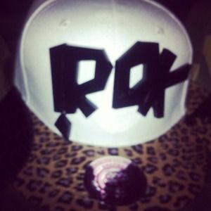White Irok couture hat !