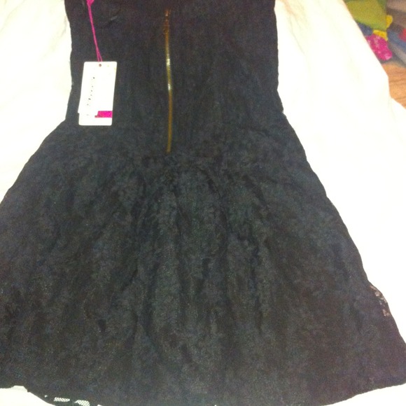 Billabong Black Dress - Strapless w/ Pockets - NEW - Picture 4 of 4