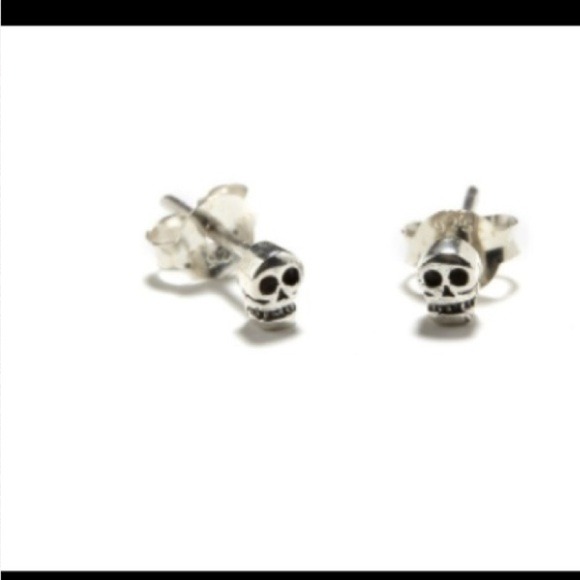 Jewelry - Mini Skull Earrings