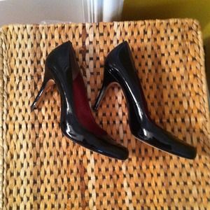 Max studio patent heels
