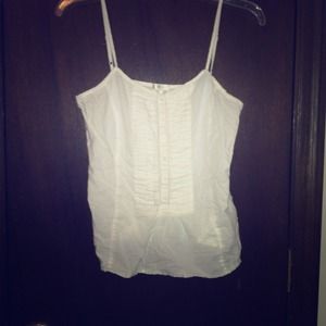 Old Navy button down. No tag never worn!