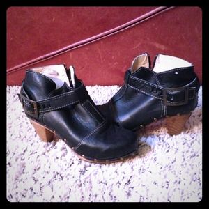 Black Sanita Danish Clogs worn once