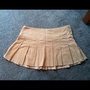 Pleated corduroy skirt