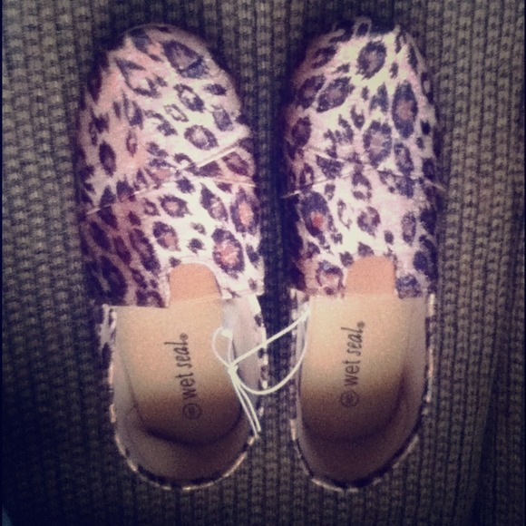 SOLD*