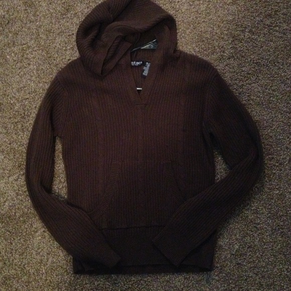 Brown sweater