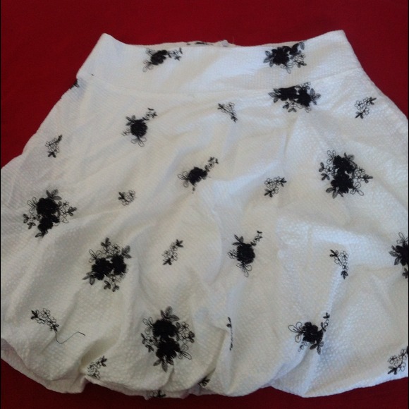 ❗JUST REDUCED❗Rampage skirt