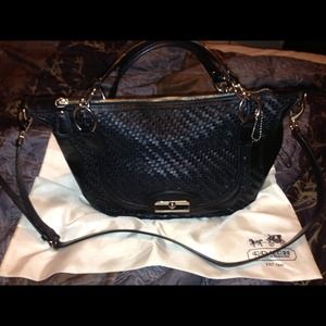 Reserved✳REDUCED✳BLACK LEATHER COACH HANDBAG