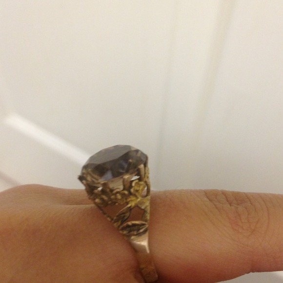 Crystal ring - Picture 2 of 2