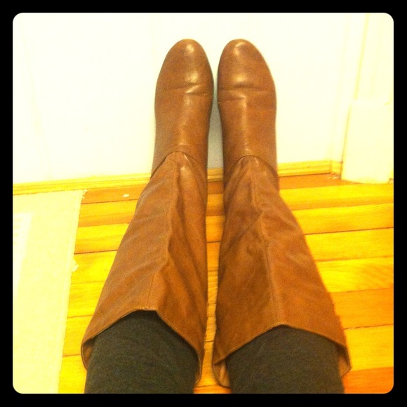 Steve Madden brown boots